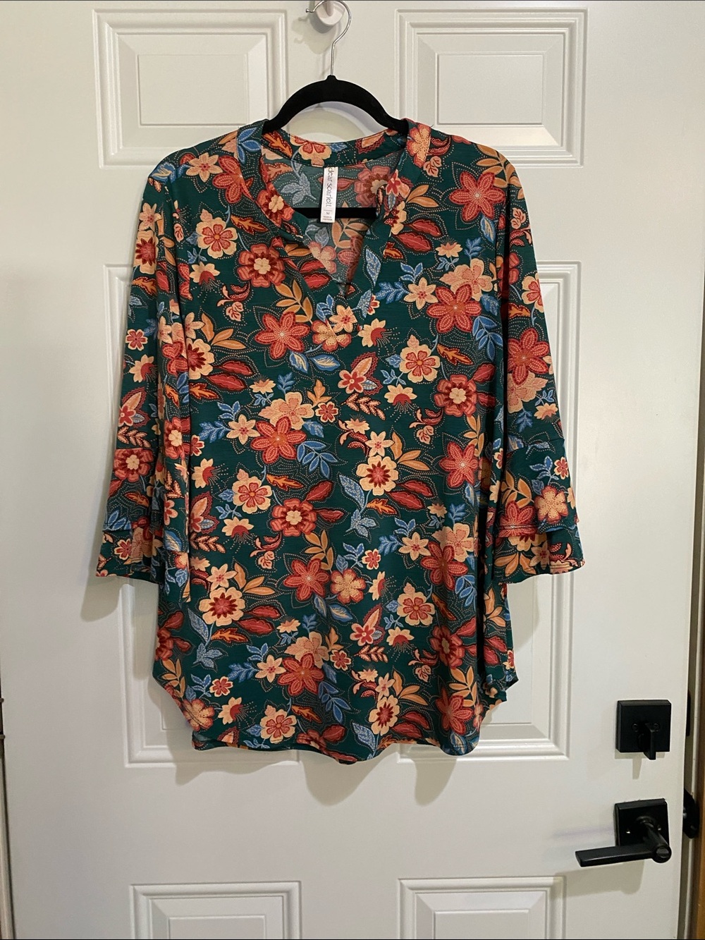 Dear Scarlett Teal Floral V-Neck Tunic with Rust and Cream Accents